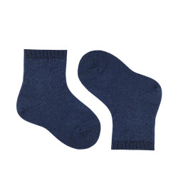 Buy Merino wool-blend short socks NAVY BLUE in the online store Condor. Made in Spain. Visit the BASIC WOOL BABY SOCKS section where you will find more colors and products that you will surely fall in love with. We invite you to take a look around our online store.