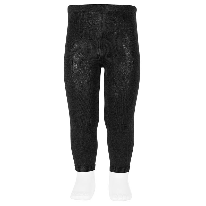 Buy Plain stitch leggings BLACK in the online store Condor. Made in Spain. Visit the LEGGINGS section where you will find more colors and products that you will surely fall in love with. We invite you to take a look around our online store.