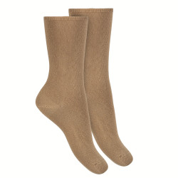 Buy Woman modal loose fitting socks CAMEL in the online store Condor. Made in Spain. Visit the WOMAN AUTUMN-WINTER SOCKS section where you will find more colors and products that you will surely fall in love with. We invite you to take a look around our online store.