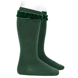 Buy Knee socks with velvet ruffle cuff BOTTLE GREEN in the online store Condor. Made in Spain. Visit the GIRL SPECIAL SOCKS section where you will find more colors and products that you will surely fall in love with. We invite you to take a look around our online store.