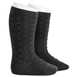 Buy 3d polka dot relief knee socks BLACK in the online store Condor. Made in Spain. Visit the PATTERNED BABY SOCKS section where you will find more colors and products that you will surely fall in love with. We invite you to take a look around our online store.