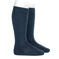 Buy Plain stitch basic knee high socks LAPIS LAZULI in the online store Condor. Made in Spain. Visit the KNEE-HIGH PLAIN STITCH SOCKS section where you will find more colors and products that you will surely fall in love with. We invite you to take a look around our online store.