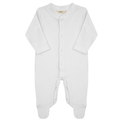 Buy Baby romper with feet WHITE in the online store Condor. Made in Spain. Visit the BODYSUITS AND UNDERGARMENTS section where you will find more colors and products that you will surely fall in love with. We invite you to take a look around our online store.
