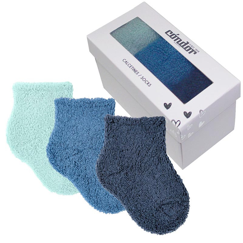 Buy Pack of 3 terry socks for babies BLUE TONES in the online store Condor. Made in Spain. Visit the WARM COTTON BASIC BABY SOCKS section where you will find more colors and products that you will surely fall in love with. We invite you to take a look around our online store.