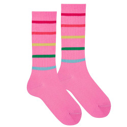 Buy 5 colored stripes sport socks CHEWING GUM in the online store Condor. Made in Spain. Visit the RETRO SPORT SOCKS section where you will find more colors and products that you will surely fall in love with. We invite you to take a look around our online store.