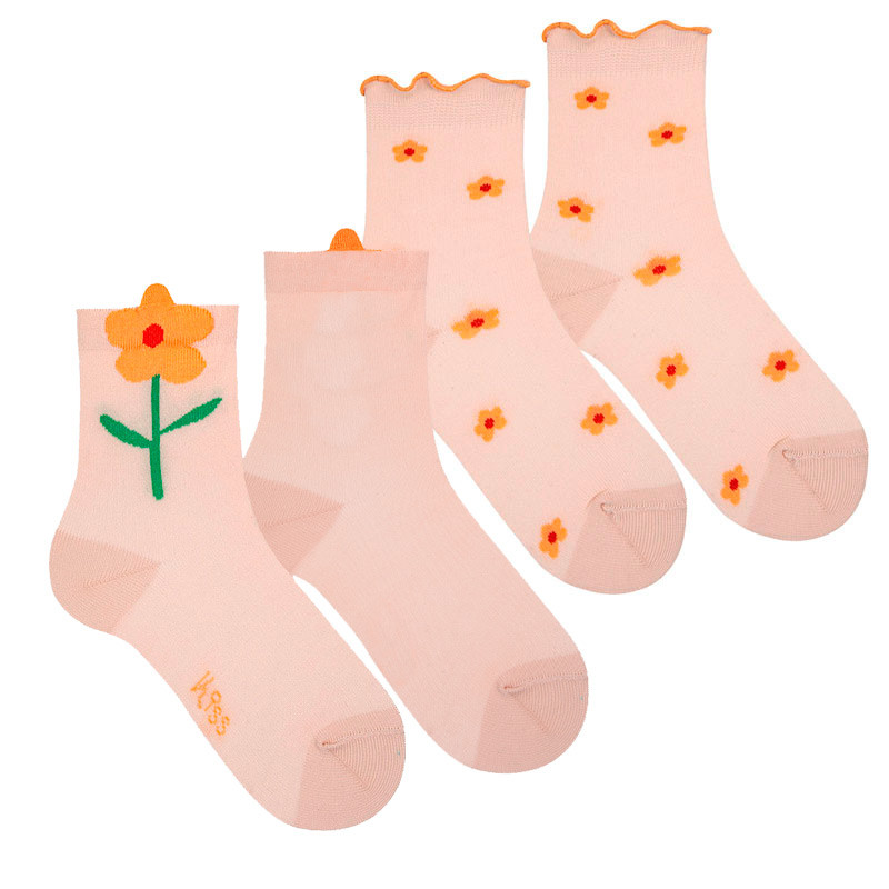 Achetez chez Lot: 1 paire chaussettes fleur 3d + 1 paire fleurs NUDE sur le site online Condor. Fabriqué en Espagne. Visitez notre section CHAUSSETTES AVEC DESSIN PRINTEMPS ENFANTS ou vous trouverez plus de couleurs et produits que vous allez adorer. Nous vous invitons a visiter notre boutique en ligne.
