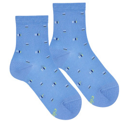 Buy Geometric short socks PORCELAIN in the online store Condor. Made in Spain. Visit the FANCY SPRING CHILDREN SOCKS section where you will find more colors and products that you will surely fall in love with. We invite you to take a look around our online store.