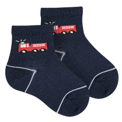Buy Fire truck embroidery short socks NAVY BLUE in the online store Condor. Made in Spain. Visit the FANCY SPRING BABY SOCKS section where you will find more colors and products that you will surely fall in love with. We invite you to take a look around our online store.