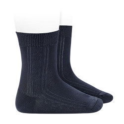 Buy Ceremony tactel short socks with side pattern NAVY BLUE in the online store Condor. Made in Spain. Visit the CEREMONY FOR BOY section where you will find more colors and products that you will surely fall in love with. We invite you to take a look around our online store.