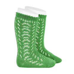 Buy Perle cotton openwork knee-high socks ANDALUSIAN GREEN in the online store Condor. Made in Spain. Visit the BABY OPENWORK SOCKS section where you will find more colors and products that you will surely fall in love with. We invite you to take a look around our online store.