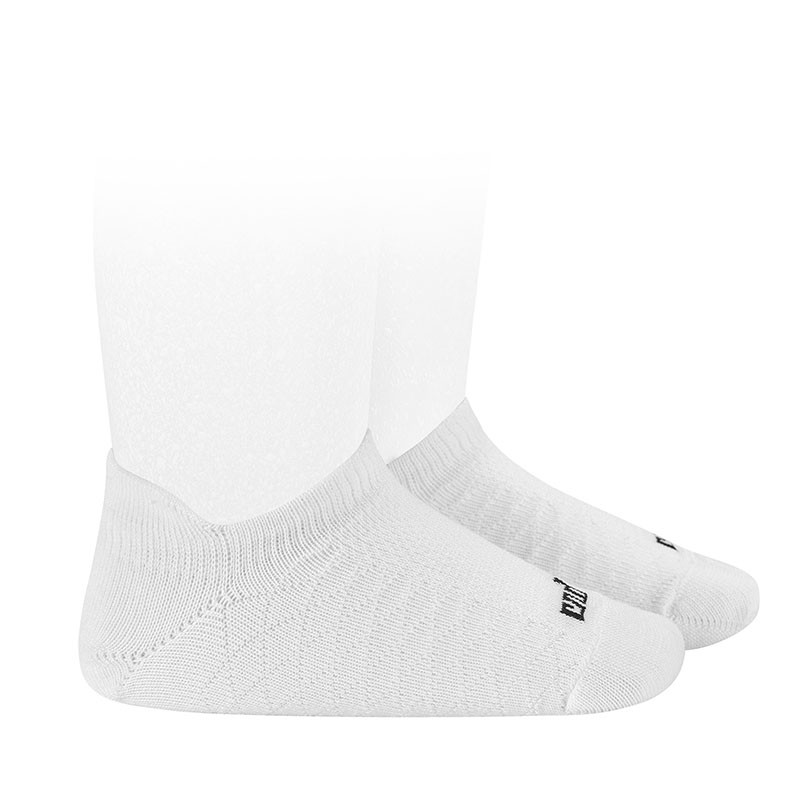 Buy Cnd trainer socks WHITE in the online store Condor. Made in Spain. Visit the TRAINER AND INVISIBLE SOCKS section where you will find more colors and products that you will surely fall in love with. We invite you to take a look around our online store.