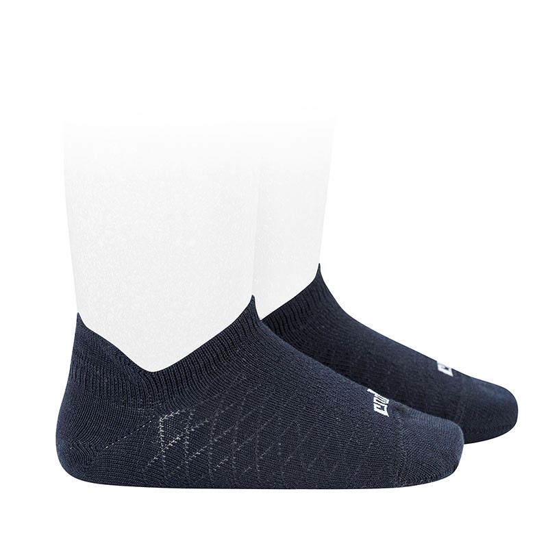 Buy Cnd trainer socks NAVY BLUE in the online store Condor. Made in Spain. Visit the TRAINER AND INVISIBLE SOCKS section where you will find more colors and products that you will surely fall in love with. We invite you to take a look around our online store.