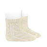 Buy Openwork extrafine perle short socks BEIGE in the online store Condor. Made in Spain. Visit the EXTRAFINE OPENWORK SOCKS section where you will find more colors and products that you will surely fall in love with. We invite you to take a look around our online store.