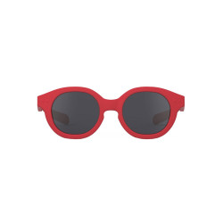 Buy Kids c form sunglasses from 9 to 36 months RED in the online store Condor. Made in Spain. Visit the IZIPIZI section where you will find more colors and products that you will surely fall in love with. We invite you to take a look around our online store.