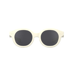 Buy Kids c form sunglasses from 9 to 36 months BEIGE in the online store Condor. Made in Spain. Visit the IZIPIZI section where you will find more colors and products that you will surely fall in love with. We invite you to take a look around our online store.