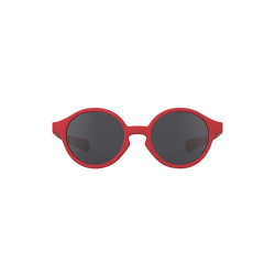Buy Kids sunglasses from 9 to 36 months RED in the online store Condor. Made in Spain. Visit the IZIPIZI section where you will find more colors and products that you will surely fall in love with. We invite you to take a look around our online store.