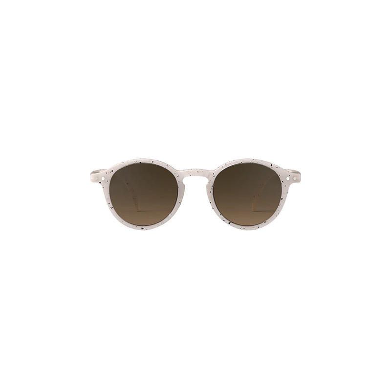 Buy Round shape sunglasses for kids aged 5 to 10 BEIGE in the online store Condor. Made in Spain. Visit the IZIPIZI section where you will find more colors and products that you will surely fall in love with. We invite you to take a look around our online store.