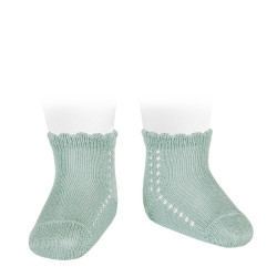 Buy Perle side openwork short socks SEA MIST in the online store Condor. Made in Spain. Visit the BABY SPIKE OPENWORK SOCKS section where you will find more colors and products that you will surely fall in love with. We invite you to take a look around our online store.