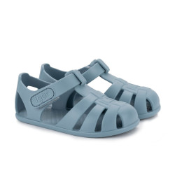 Buy Nemo solid barefoot BLUISH in the online store Condor. Made in Spain. Visit the IGOR section where you will find more colors and products that you will surely fall in love with. We invite you to take a look around our online store.